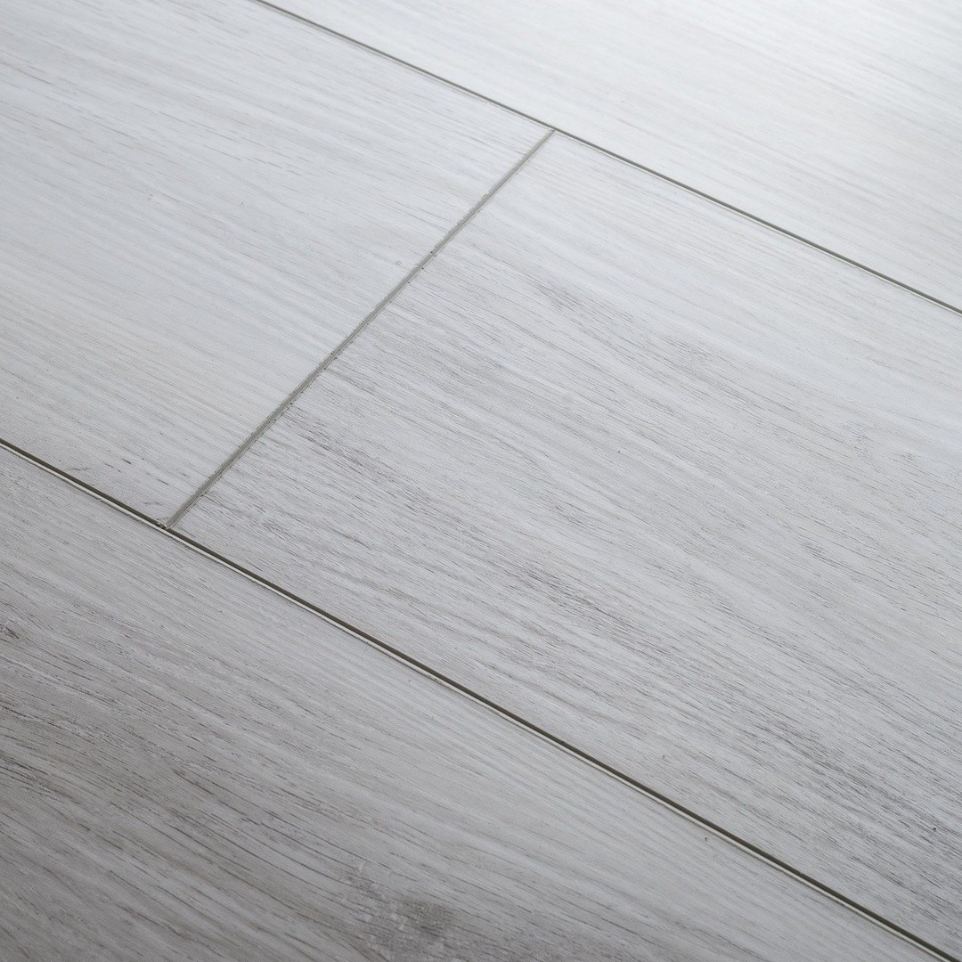 Усовершенствованный кварцевый SPC ламинат DAMY FLOOR Family 4V 43кл Дуб Альпийский 1536-2 Усовершенствованный кварцевый SPC ламинат DAMY FLOOR Family 4V 43кл Дуб Альпийский 1536-2