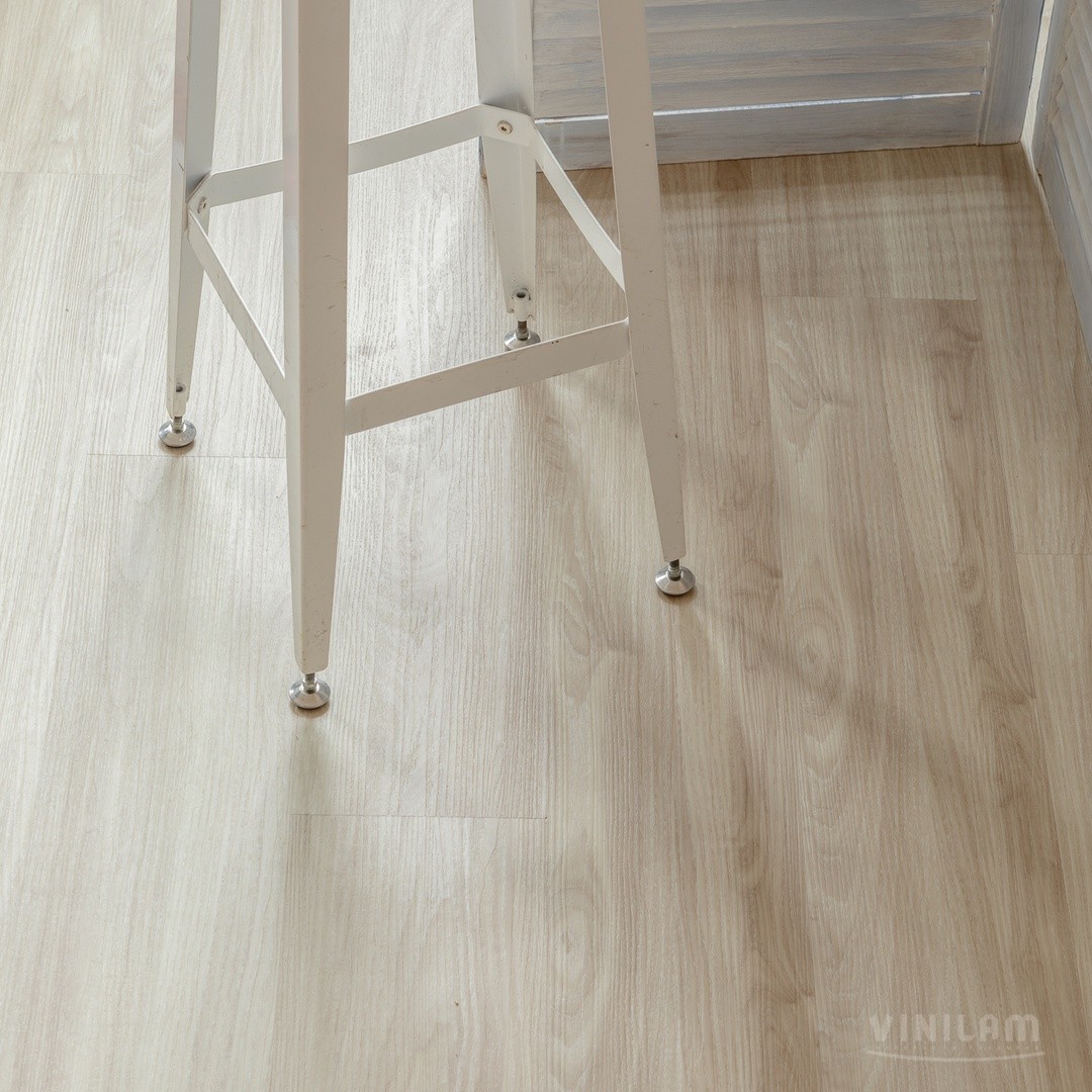 LVT ламинат VINILAM GLUE 4V 43кл Дуб Килль 81306